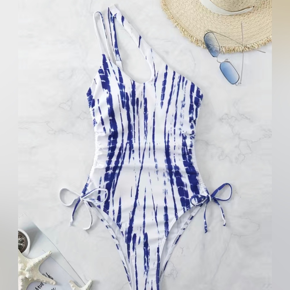 NWOT blue one piece swimsuit